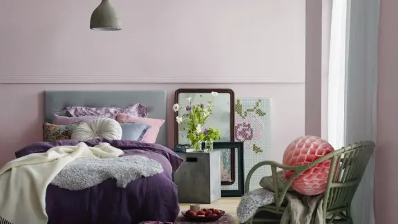 Vaaleanpunainen makuuhuone