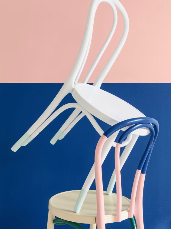 Colornow 2019. Chair. White chair, Helmi 30 . The other chair blue M354 , pink  H320. Makeover chairs, after painting