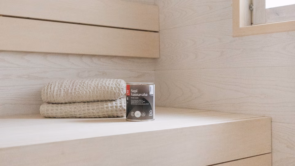 Saunan käsittely Supi saunasuojalla - vaalea sauna 