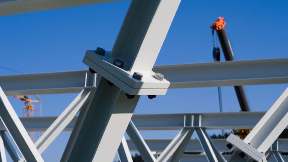 Palosuojamaalattu rakenne