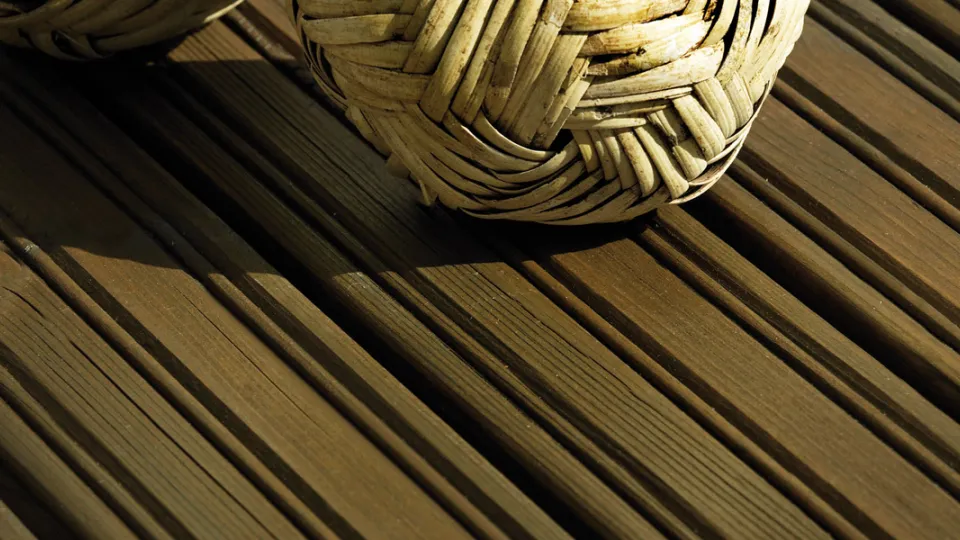 Lämpökäsitelty puu