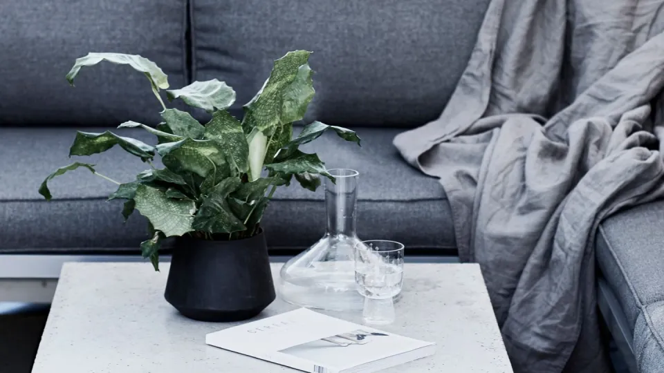 painting concrete table to dark