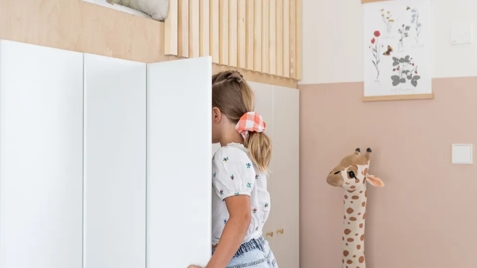 Pienen lastenhuoneen sisustaminen