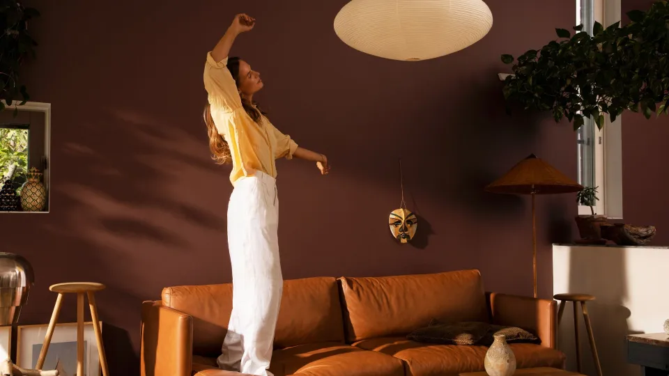 Tikkurila Vuoden väri 2022: L478 Tuulihaukka