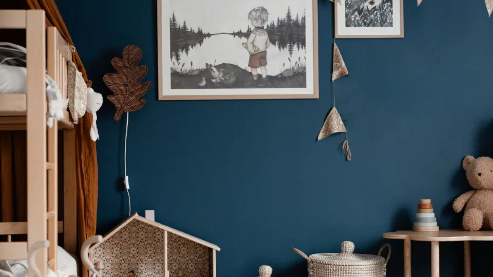 Lastenhuoneen pienet maalausprojektit