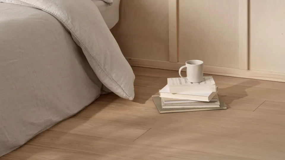 Näillä tuotteilla onnistut lattian käsittelyssä