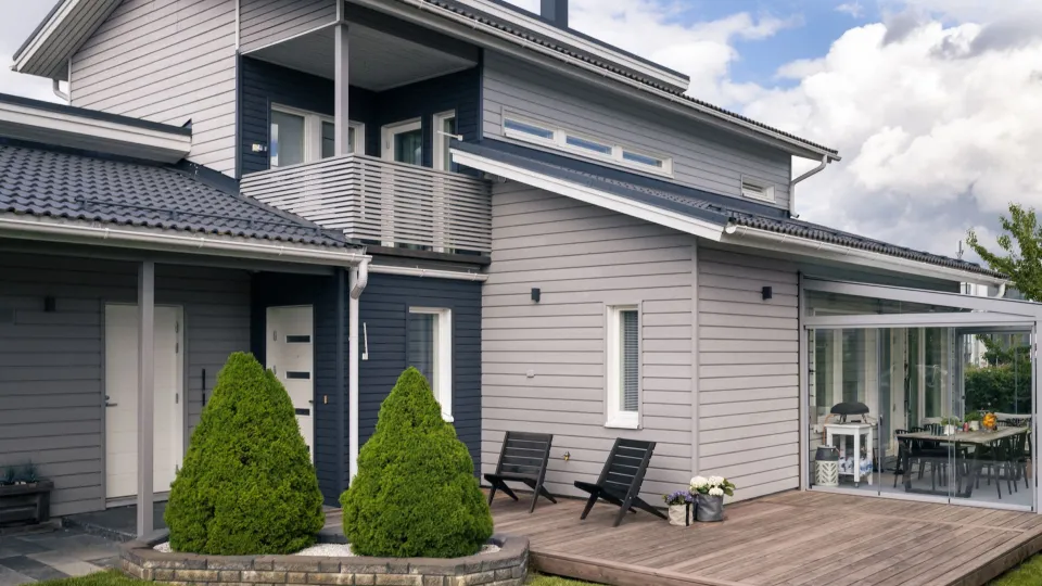 4 yleistä virhettä puutalon maalauksessa