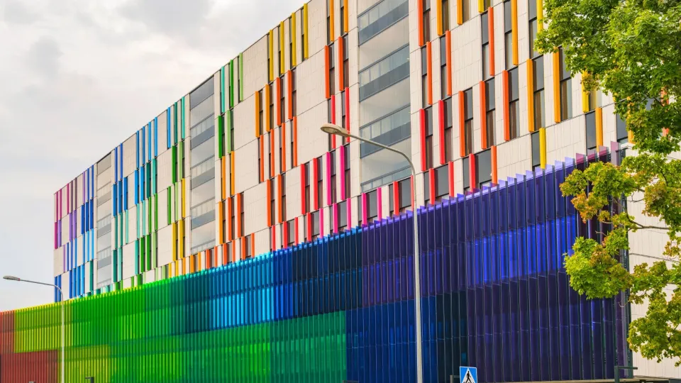 Uusi lastensairaala.