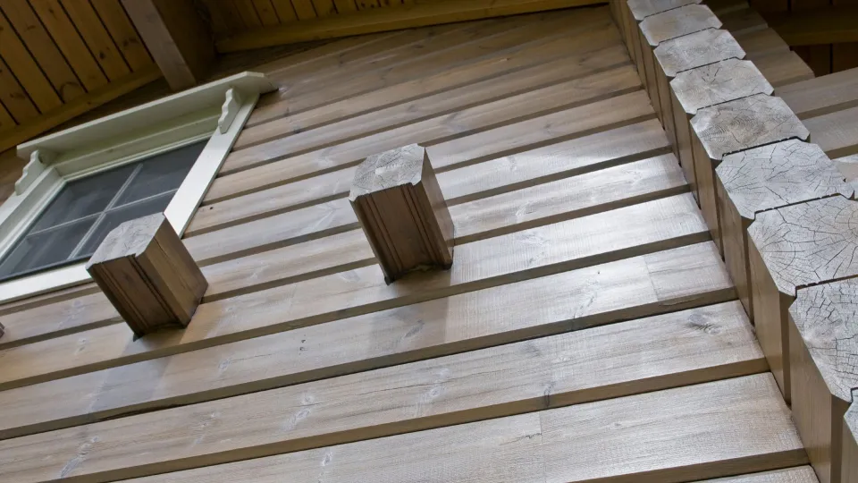 hirsipinta käsitelty Tikkurilan Valtti Arcticilla