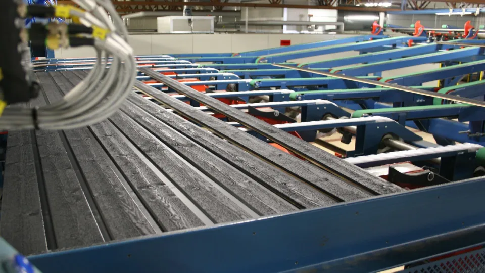 Pintakäsittelylinja