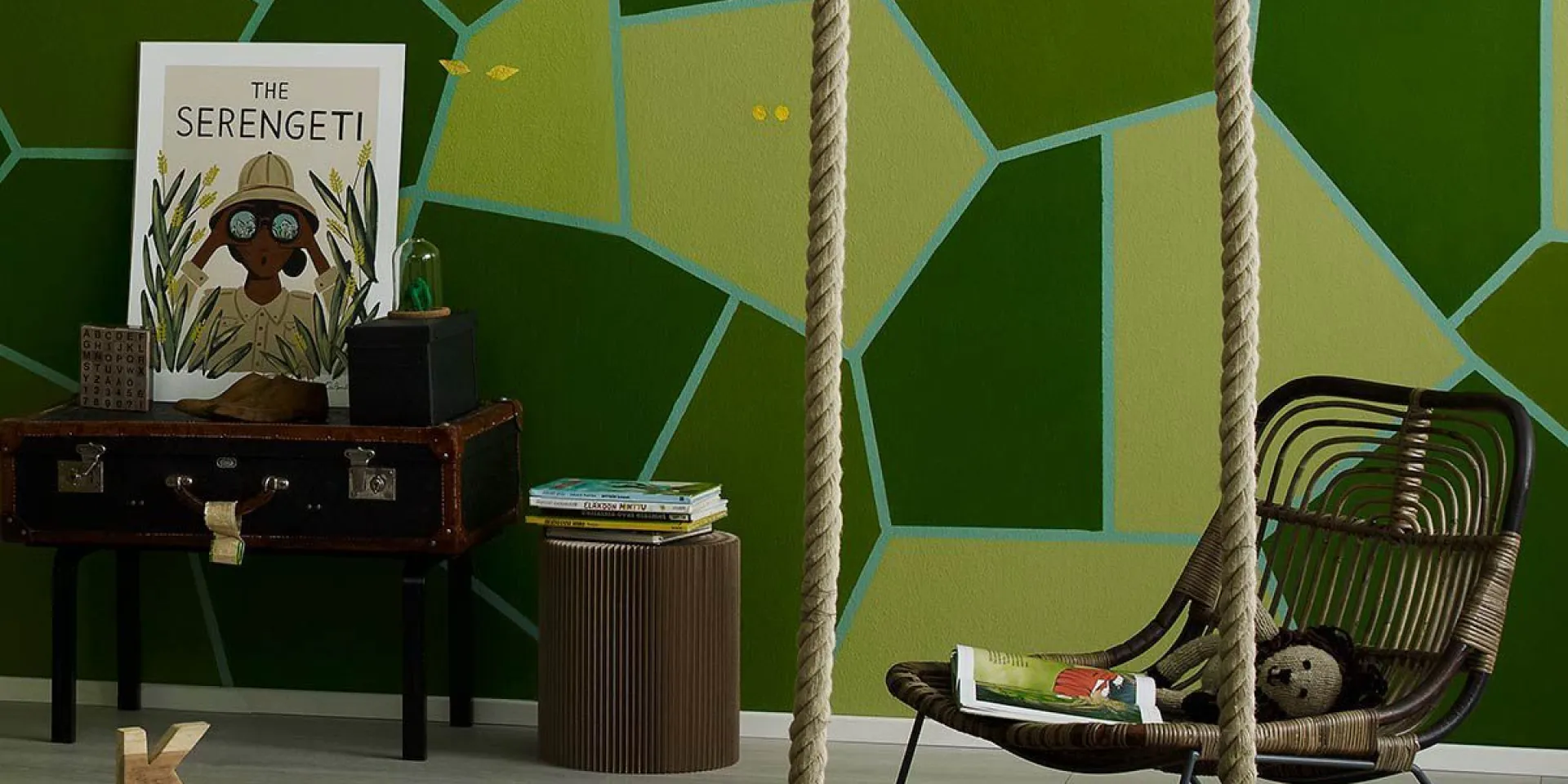 Lastenhuone maalattu viidakkoteemalla