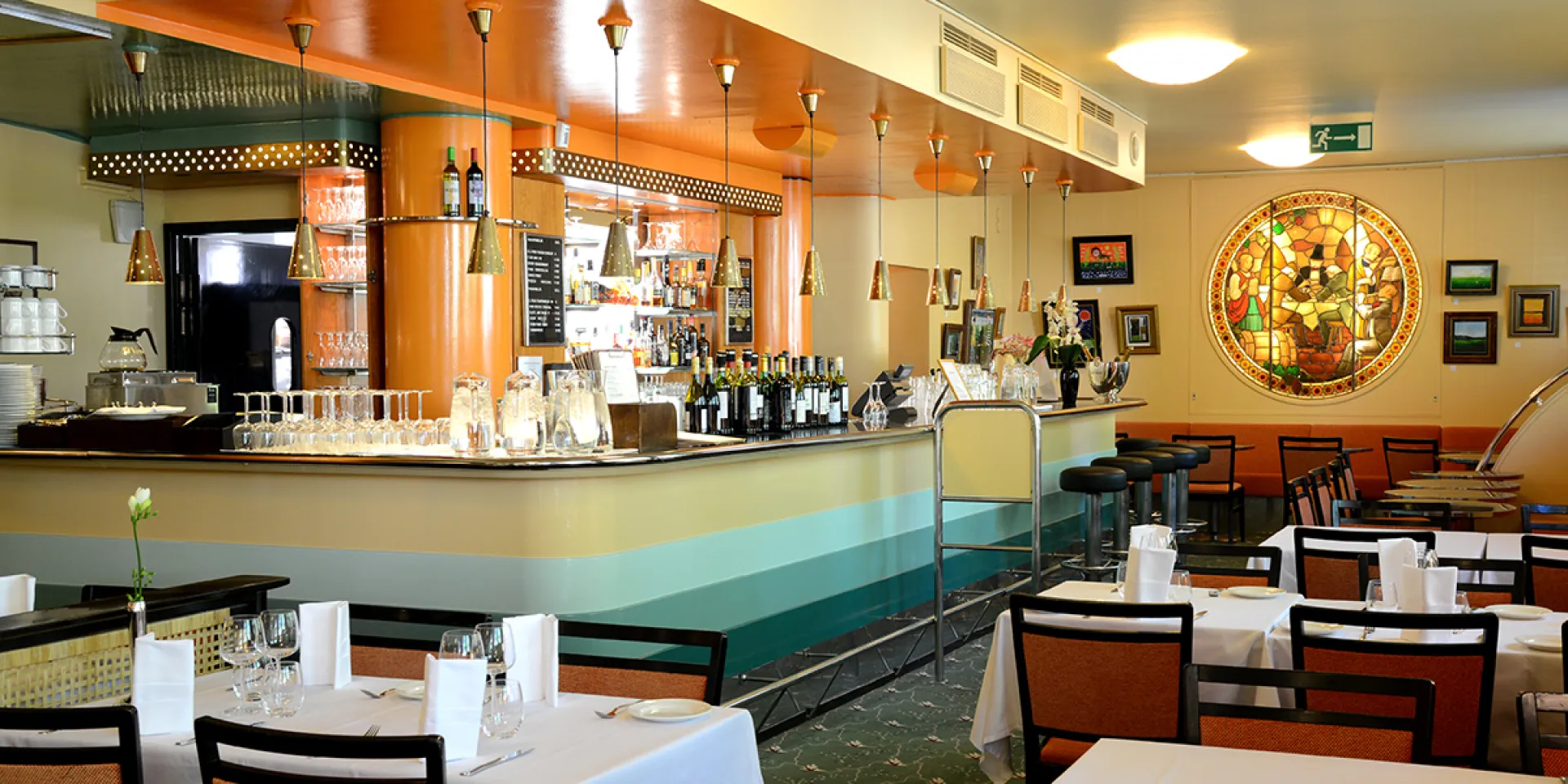 Elite_huoltomaalaus_05