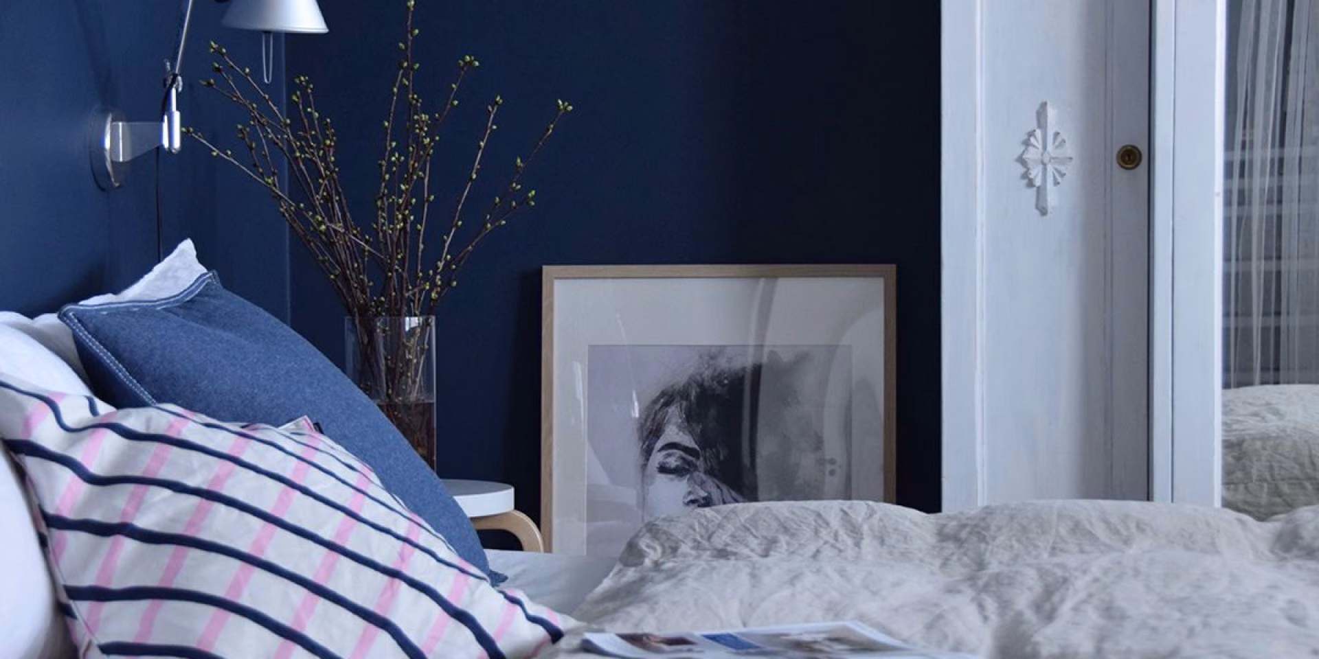 denimin sininen makuuhuone