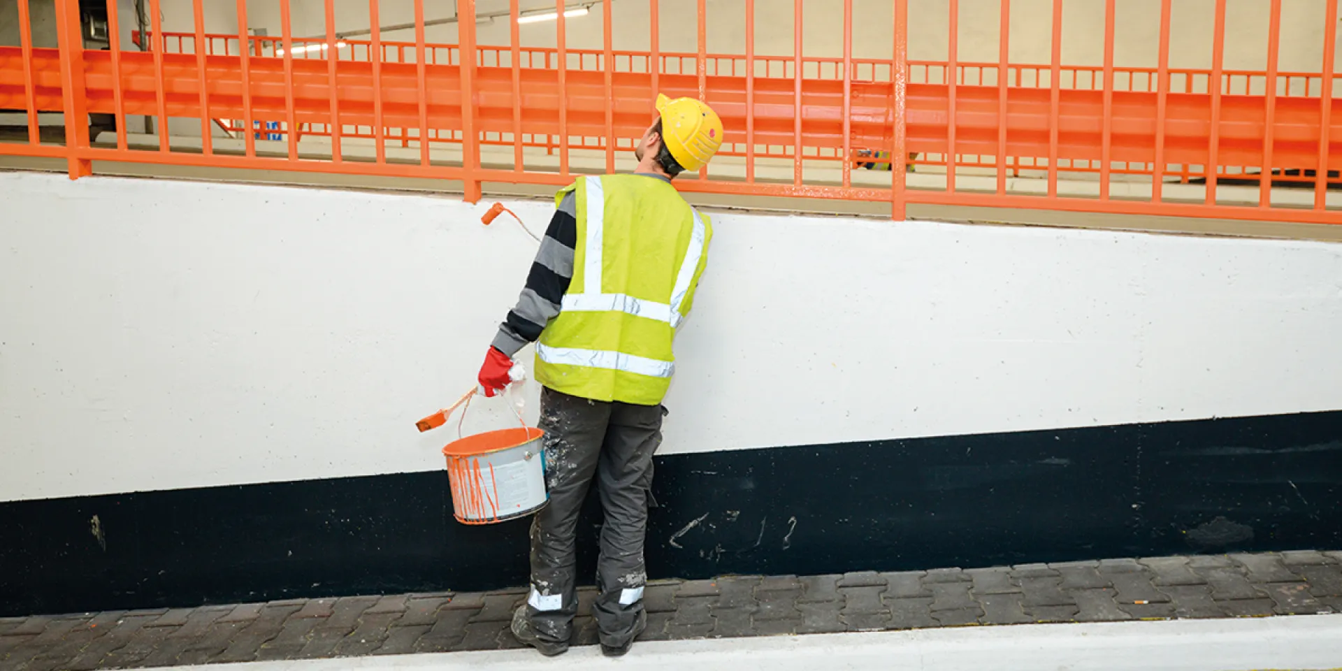 Remontoitu_parkkihalli_02