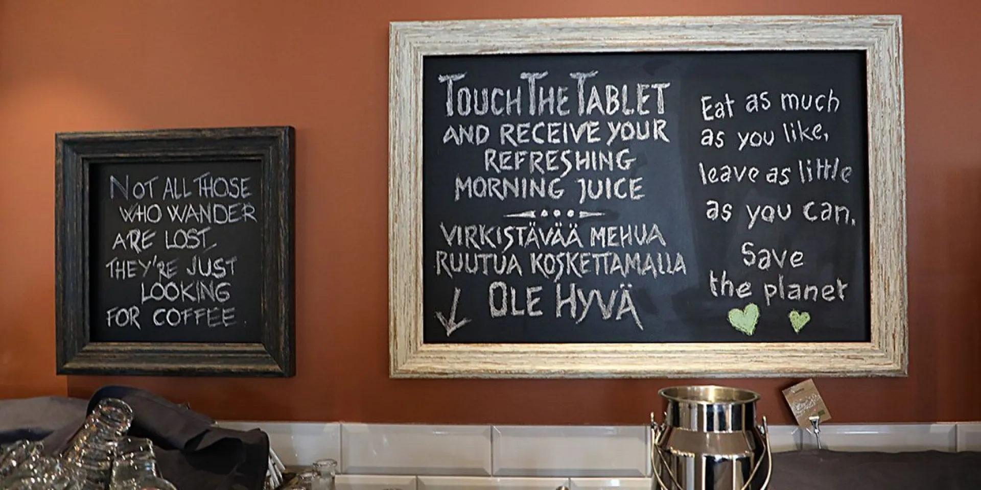 Hotelli Clarionin aamupalahuone