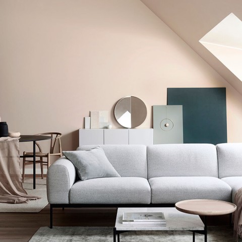 Create esteemed living room with harmonic colours