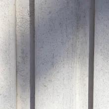 Homeen poistaminen maalipinnalta