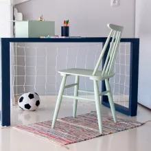 Erityistartuntaa vaativan kalusteen pohjustus