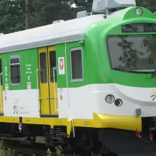 Teolliset pinnoiteratkaisut matkustaja- ja tavaravaunuihin sekä muuhun rautatiekalustoon