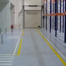 Varastotilan lattiapinnoitus