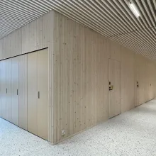 Palosuojamaalatut seinät Tikkurilan kirkossa