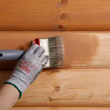 Puutalon ulkopinnat kuultaviksi