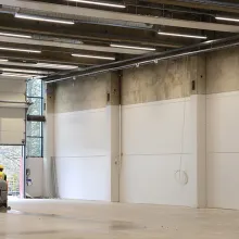 Tuotanto- ja toimistotilaa vanhasta lampputehtaasta