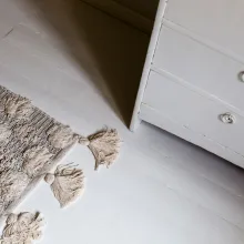 Ohjeet kauniin ja kestävän puulattian maalaamiseen