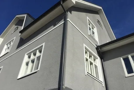 Kivijulkisivu