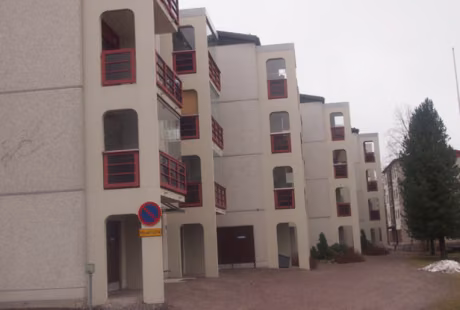 Parvekkeet ja ikkunat