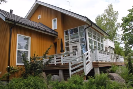 Ulkomaalaus 3