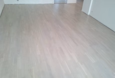 Parkettilattia 2
