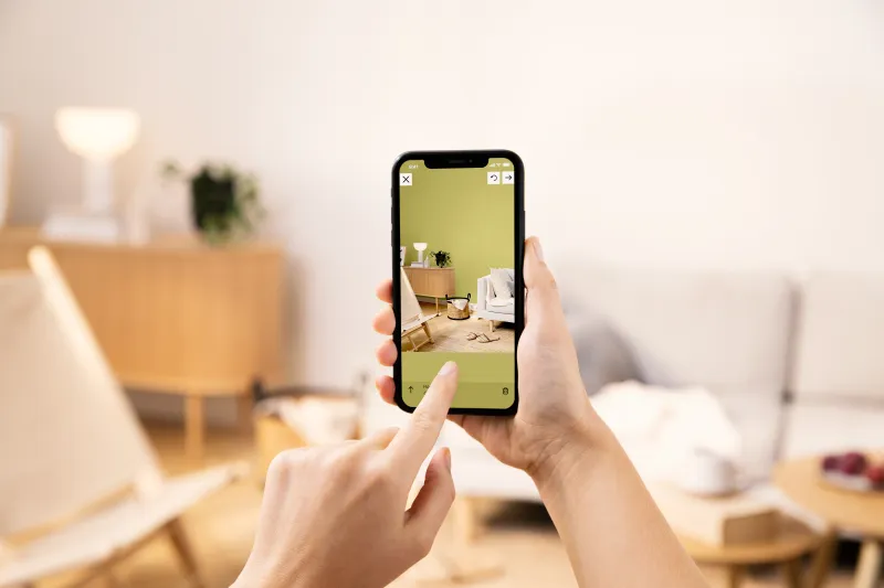 Colour master -sovellus puhelimen näytöllä.